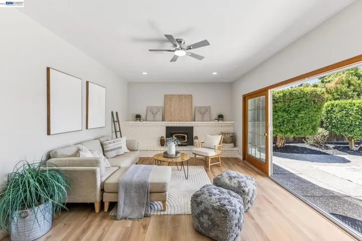 1684 Ramblewood Way, Pleasanton, California 94566
