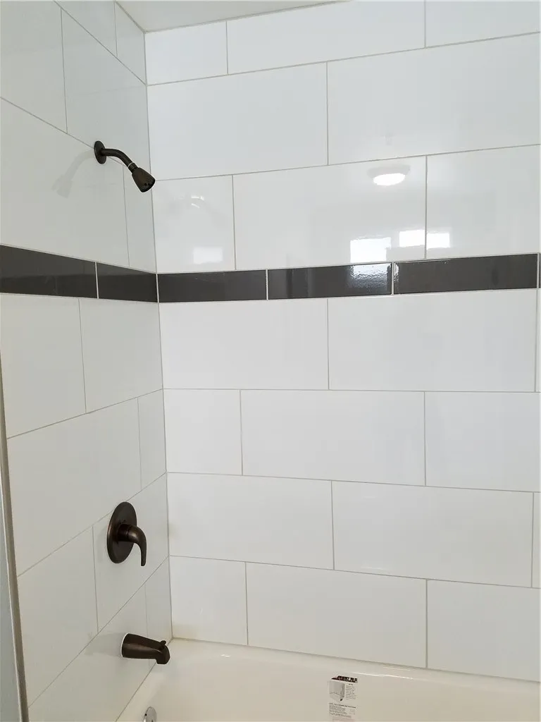 Another tub bath