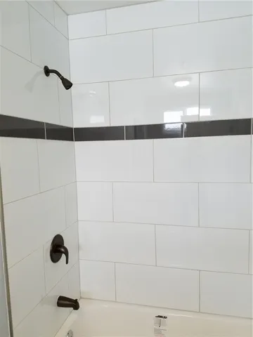 Another tub bath