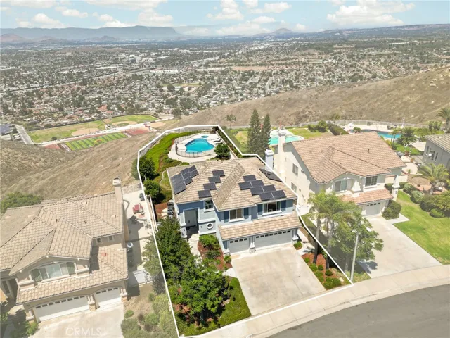 Arial shot of front of home 16318 sun summit drive, riverside, california 92503