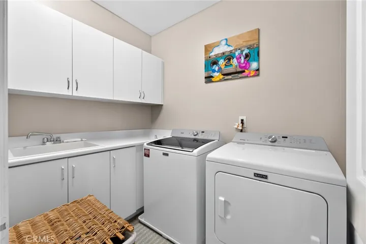 Upstairs Laundry Room 16318 sun summit drive, riverside, california 92503