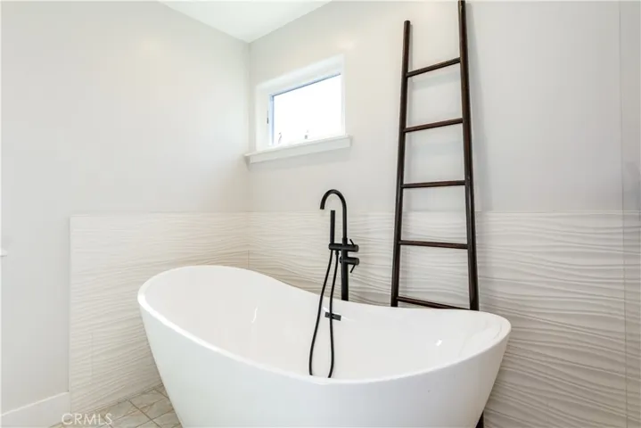 2006 Chorro, San Luis Obispo, California 93401