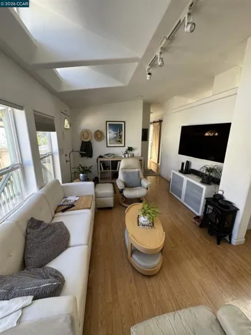 930 Rosedale Ave Spc 19, Capitola, California 95010