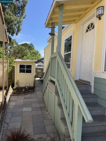930 Rosedale Ave Spc 19, Capitola, California 95010