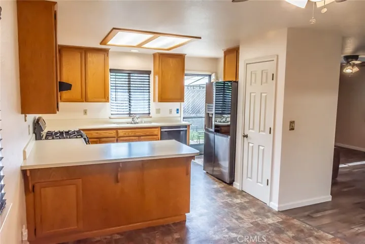 Bright kitchen enjoys the morning sunshine