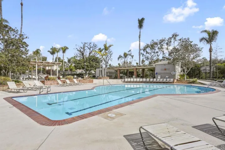 960 Woodlake Dr, Cardiff By The Sea, California 92007
