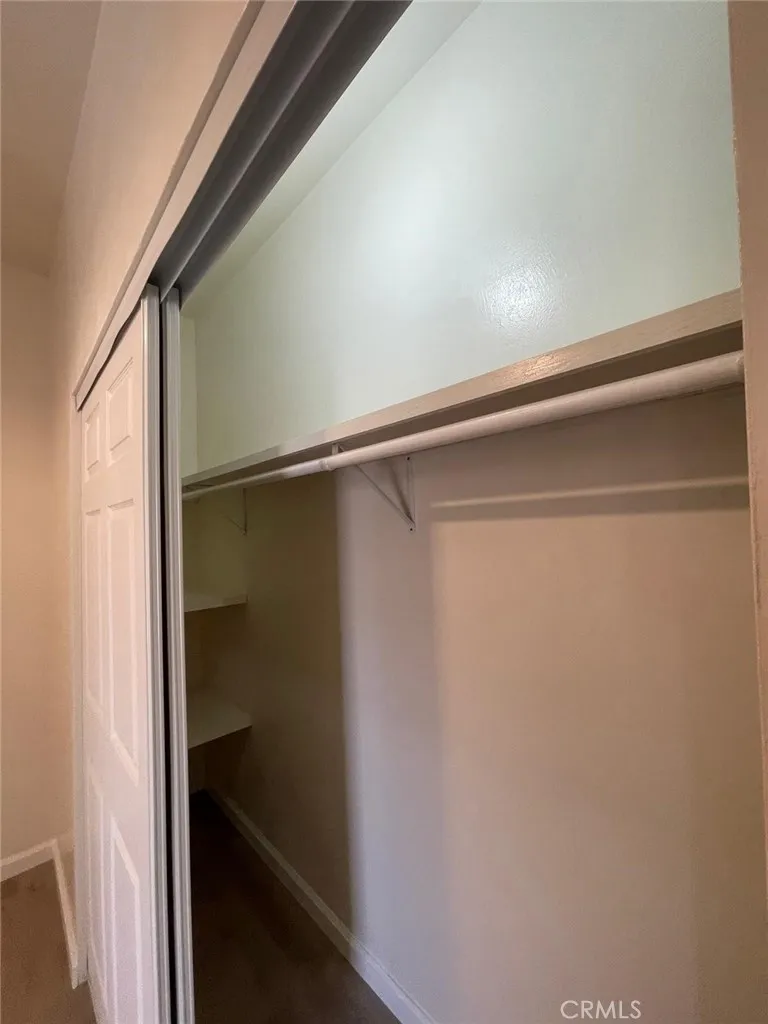 Closet  ADU