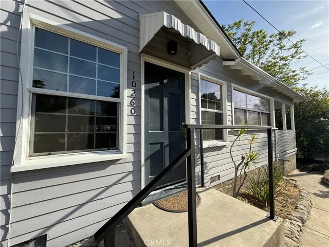 Nice curb appeal.