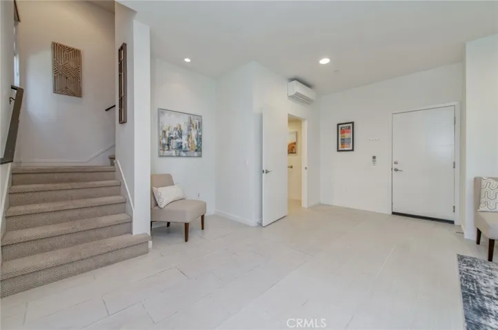 1007 Somerton, Costa Mesa, California 92627 — photo 4