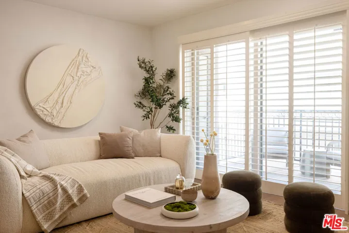 8238 W Manchester Avenue 206, Playa Del Rey, California 90293