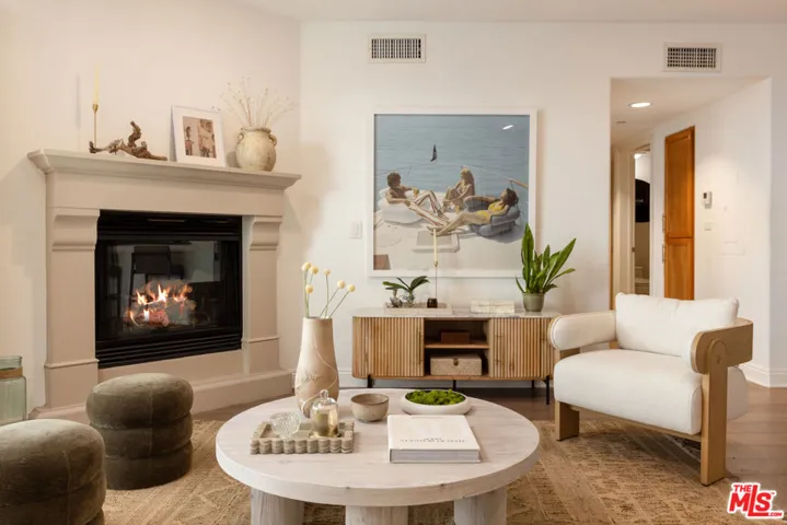8238 W Manchester Avenue 206, Playa Del Rey, California 90293