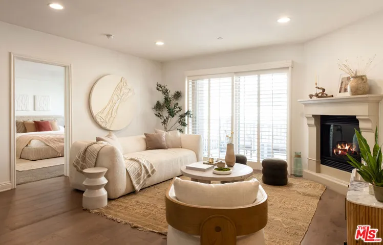 8238 W Manchester Avenue 206, Playa Del Rey, California 90293