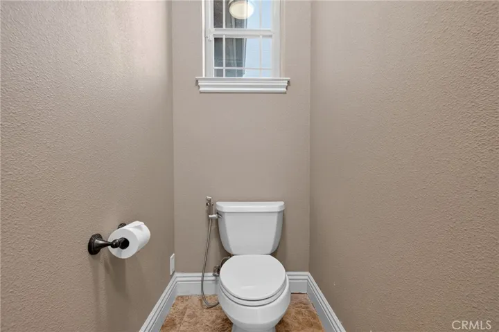 3834 N Golden Bear, Merced, California 95340