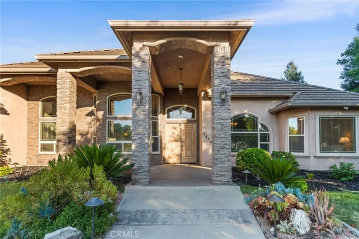 3834 N Golden Bear, Merced, California 95340