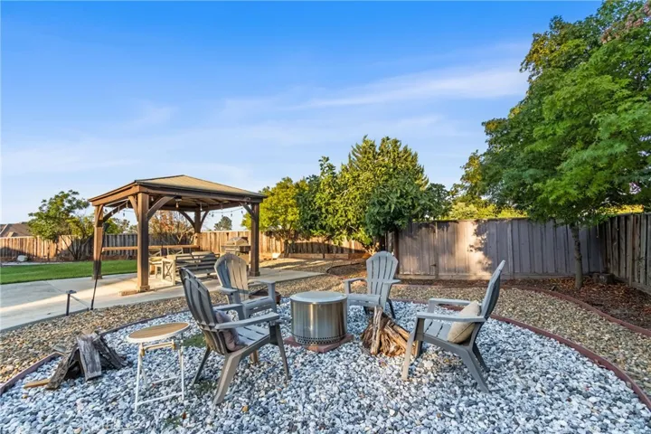 3834 N Golden Bear, Merced, California 95340