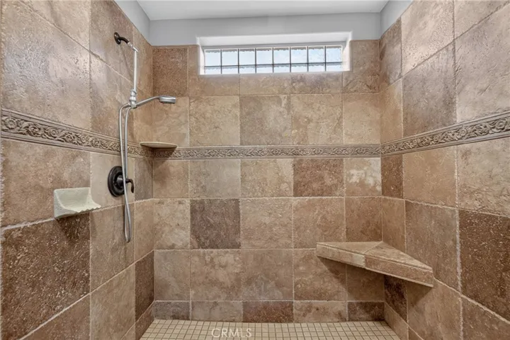 3834 N Golden Bear, Merced, California 95340