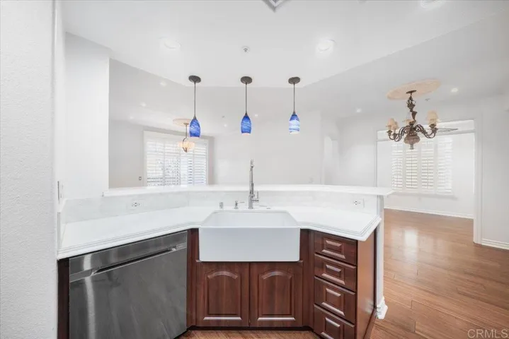 4155 Executive Drive E111, La Jolla, California 92037
