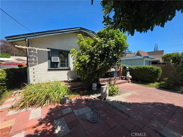 Large Front Yard