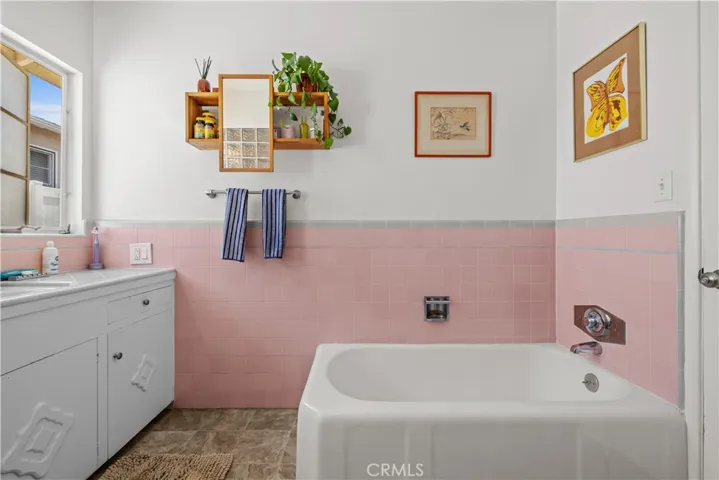 420 Tufts, Burbank, California 91504