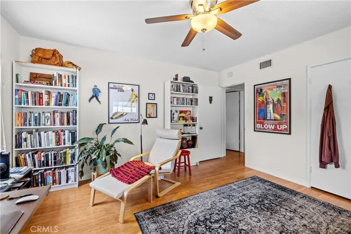 420 Tufts, Burbank, California 91504