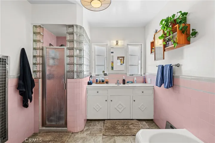420 Tufts, Burbank, California 91504