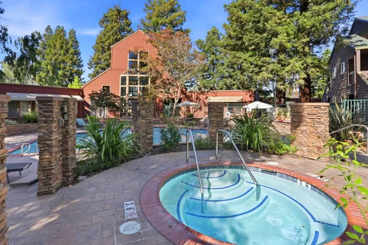 1211 Yarwood Court, San Jose, California 95128