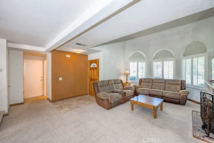 29272 Poppy Meadow, Canyon Country, California 91387