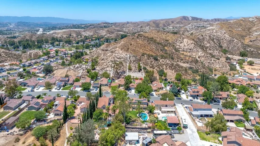 29272 Poppy Meadow, Canyon Country, California 91387