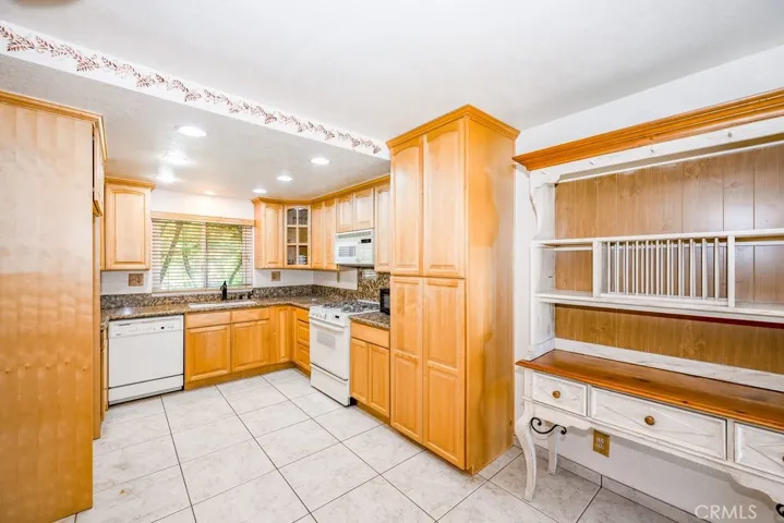 29272 Poppy Meadow, Canyon Country, California 91387