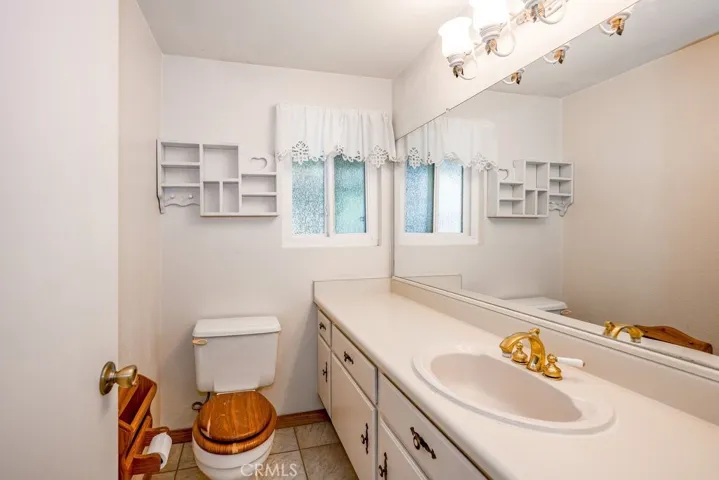 29272 Poppy Meadow, Canyon Country, California 91387