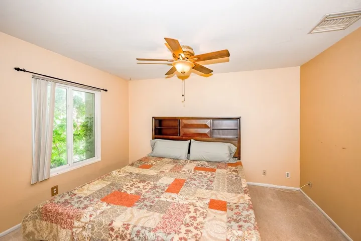 29272 Poppy Meadow, Canyon Country, California 91387