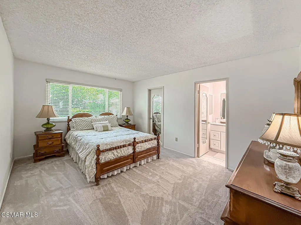 jPrimary Bedroom Suite1