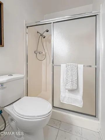 jPrimary Bedroom Suite5