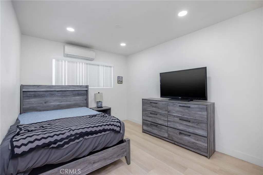 Unit B - Bedroom 2