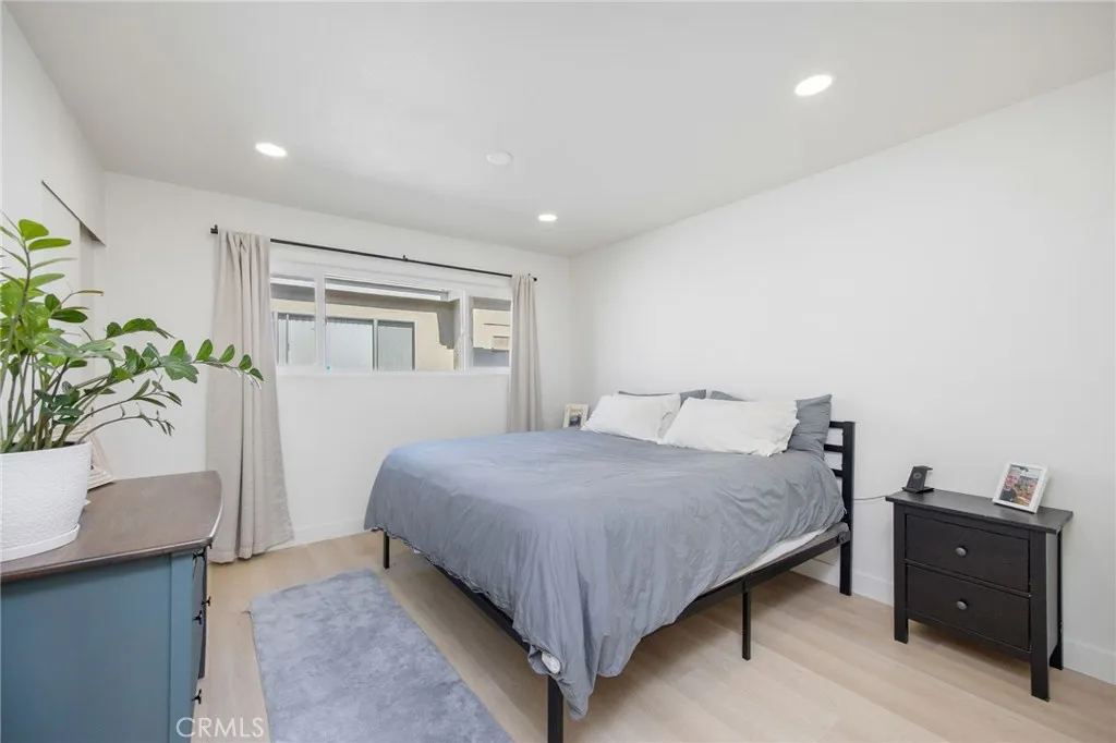 Unit A - Primary Bedroom