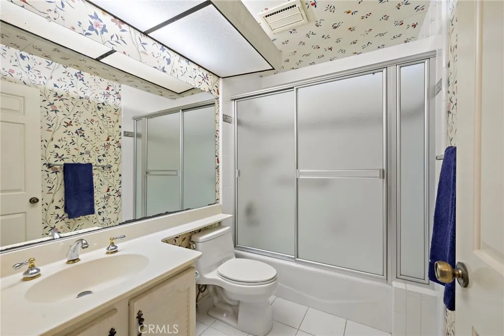 Secondary Bath