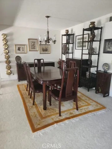 Formal Dining