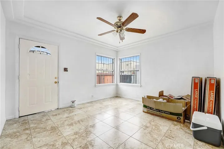 UNIT 2 LIVING ROOM