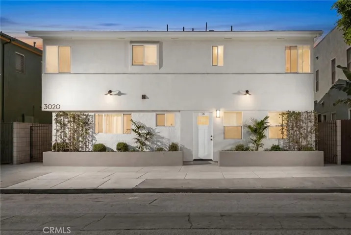 3020 E 3rd 9, Long Beach, California 90814