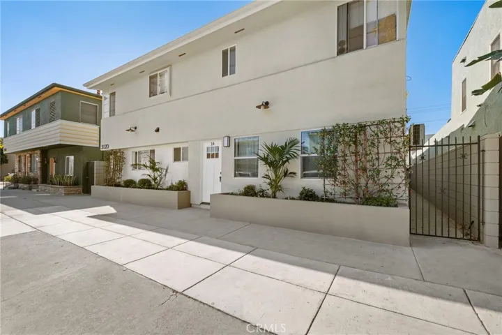 3020 E 3rd 9, Long Beach, California 90814