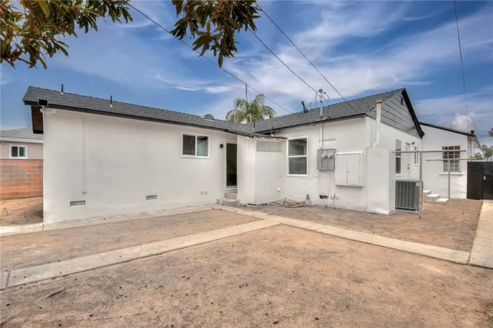 1512 Marine, Gardena, California 90247