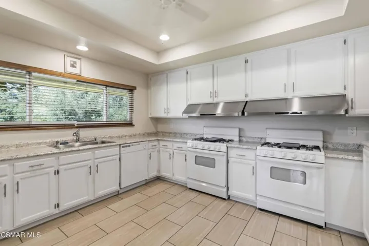 08-15750 Arroyo Dr #143 COMMUNITY (6)