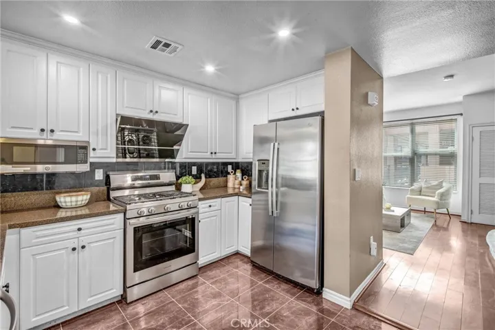 88 E Bay State, Alhambra, California 91801