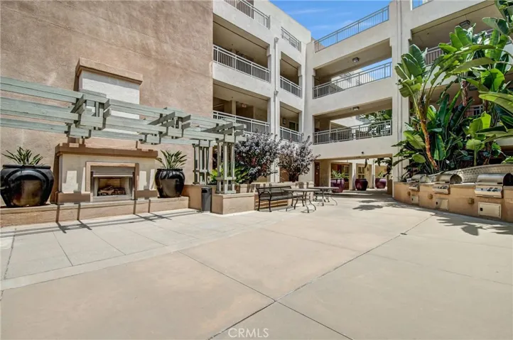 88 E Bay State, Alhambra, California 91801