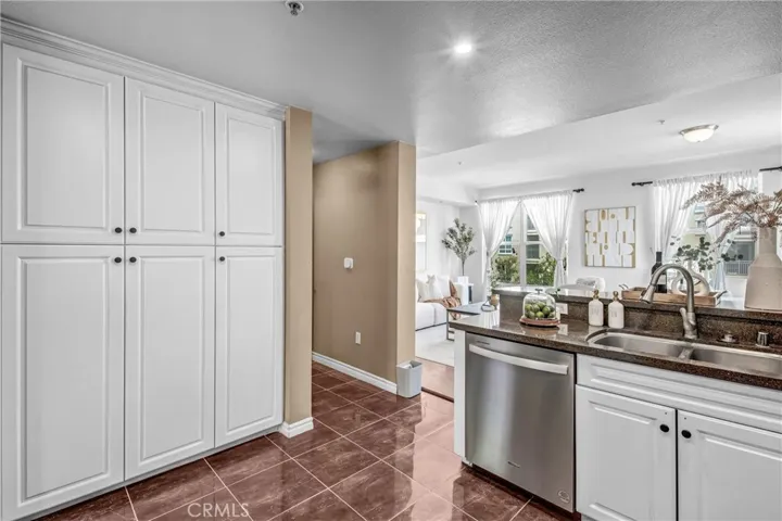 88 E Bay State, Alhambra, California 91801