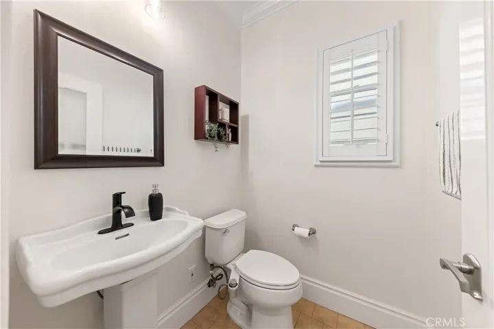 77 Canyoncrest, Irvine, California 92603