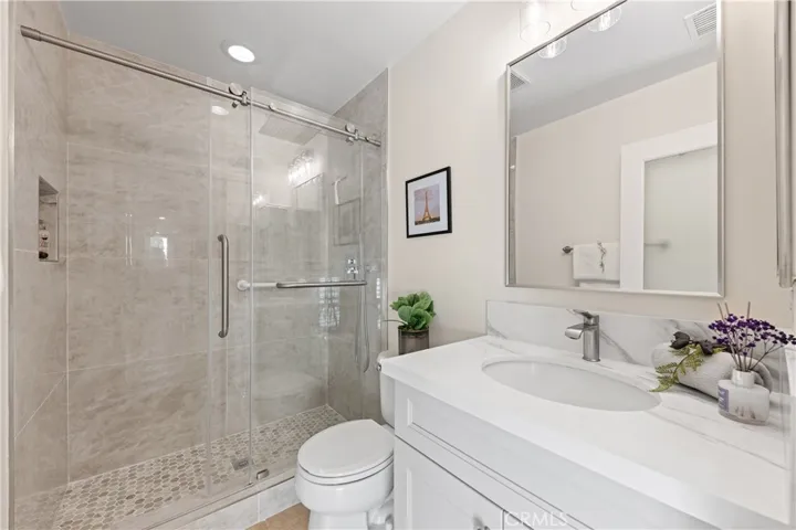 77 Canyoncrest, Irvine, California 92603