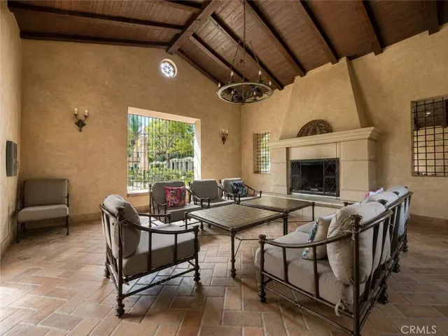 77 Canyoncrest, Irvine, California 92603