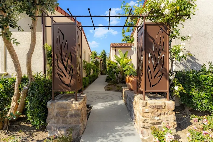 77 Canyoncrest, Irvine, California 92603