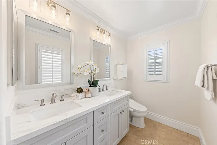 77 Canyoncrest, Irvine, California 92603